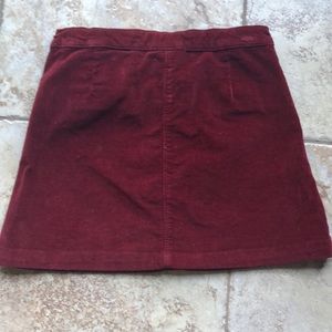 Zara Bottoms - EUC Like New! Zara Girls size 8 maroon skirt Zara Bottoms - EUC Like New! Zara Girls size 8 maroon skirt
